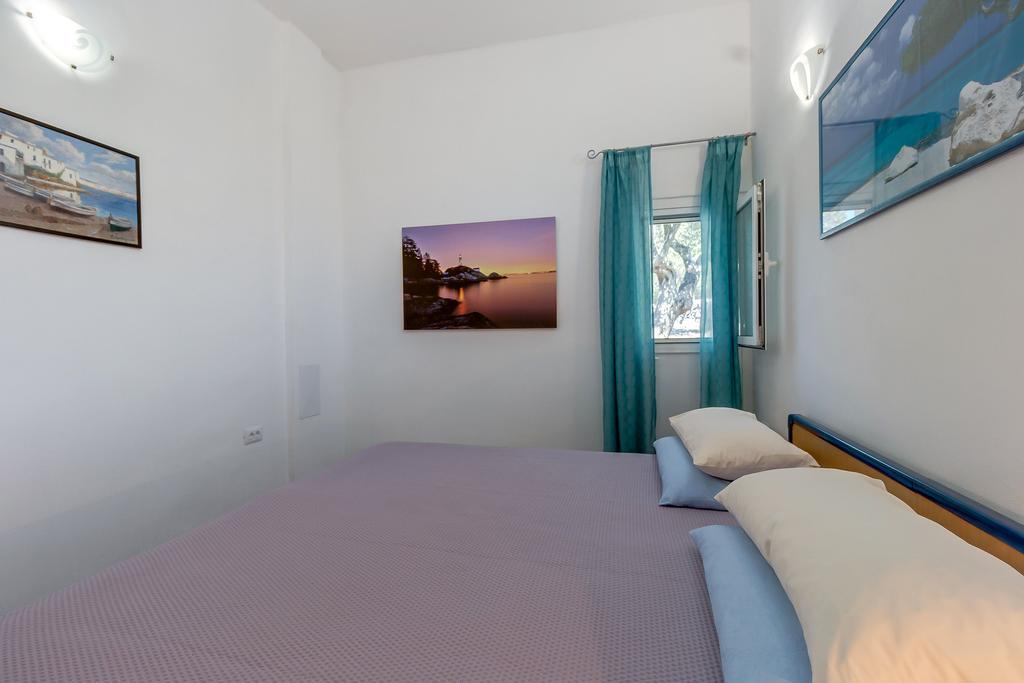 Holiday Home Nikol Veli Lošinj Buitenkant foto